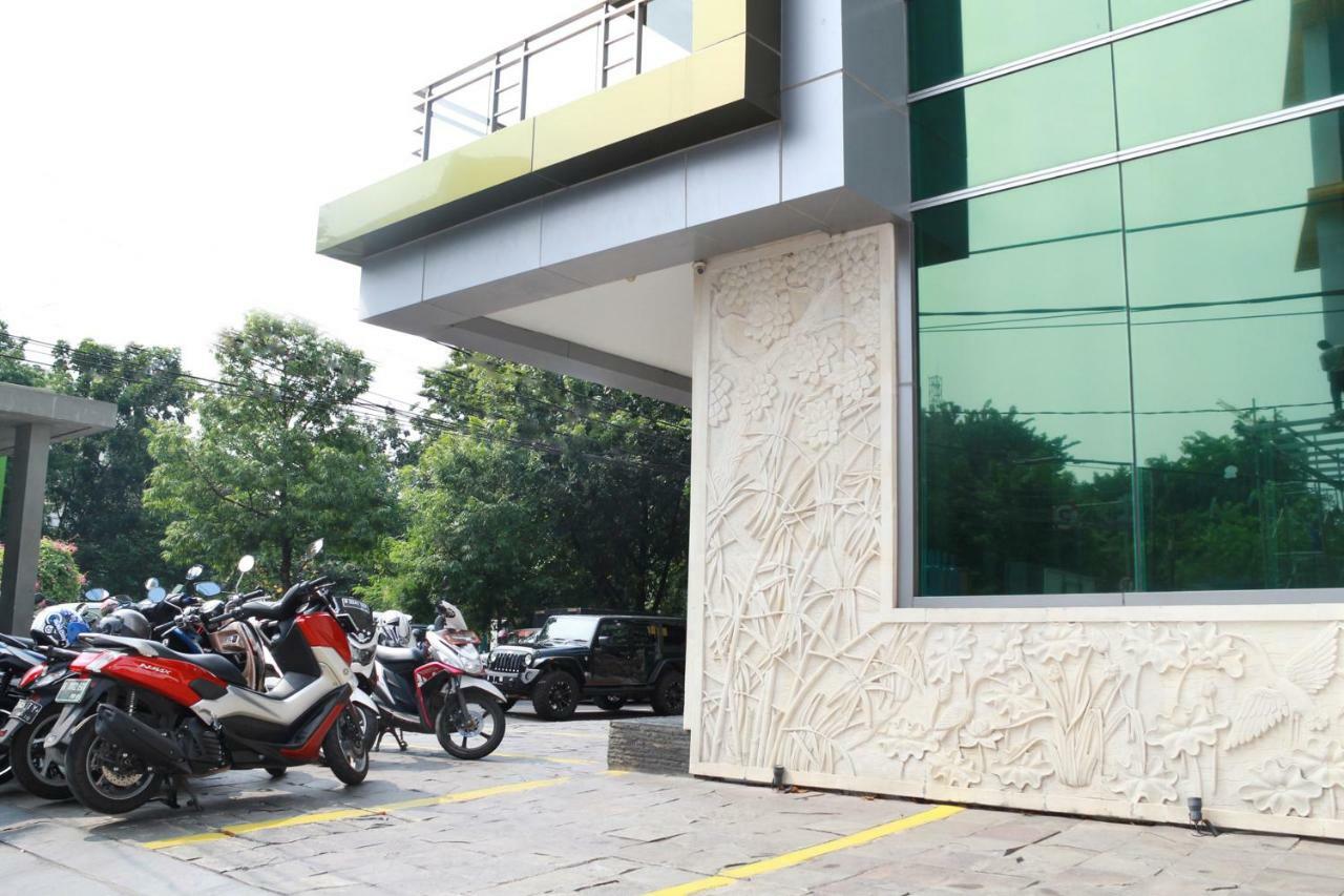 Airy Gambir Cideng * Jakarta
